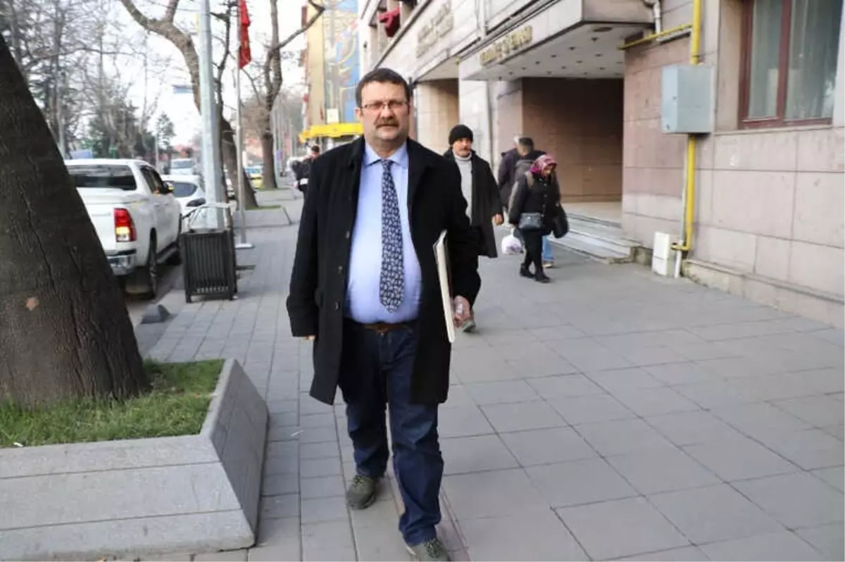 Ttk Genel Müdürü 30 Bin Liralık Takvim Alarak Kulübe Destek Verdi