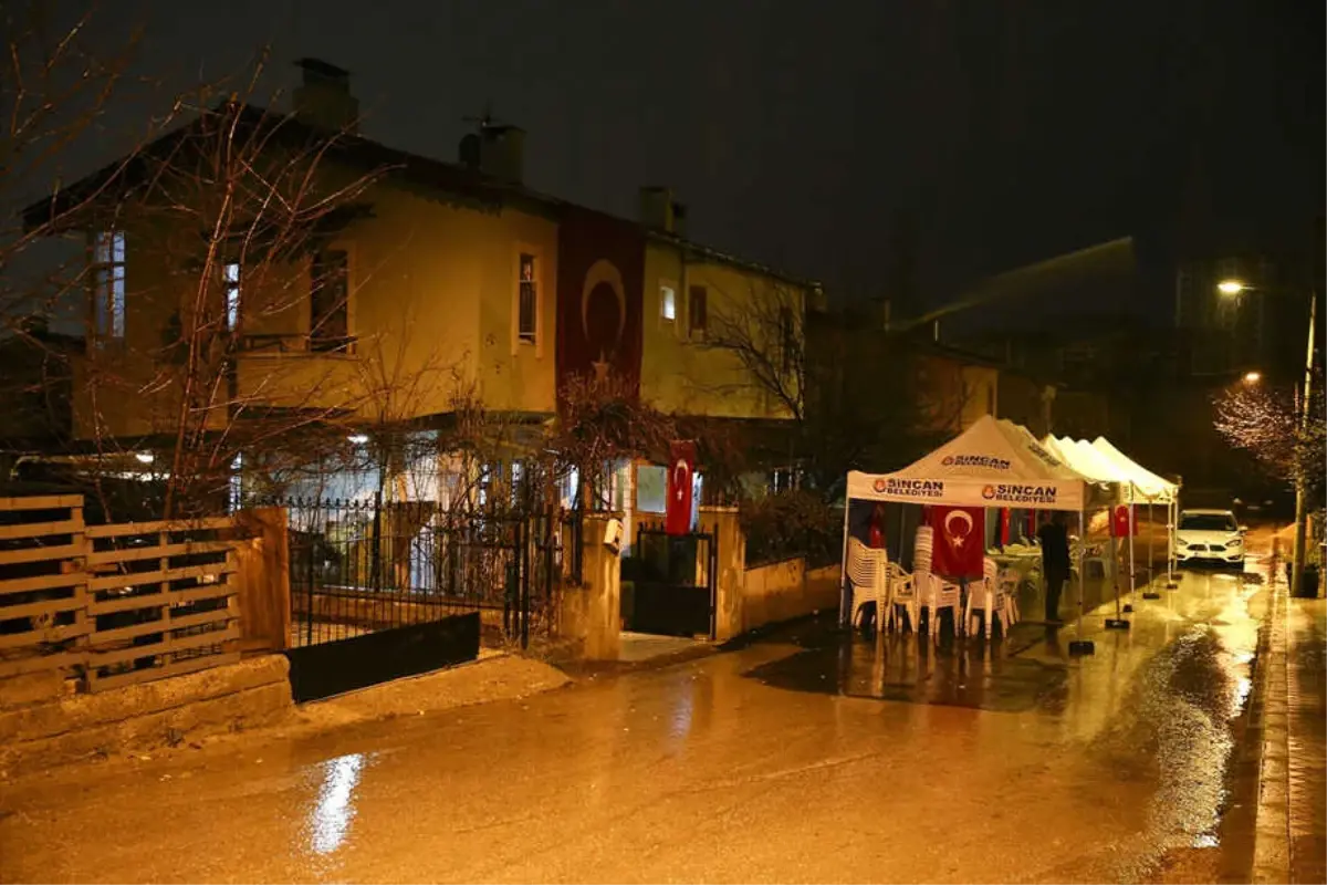 Koşarak Şehadet Şerbetini İçmeye Gitti"