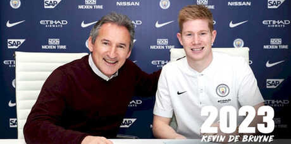 Manchester City, de Bruyne ile Sözleşme Uzattı