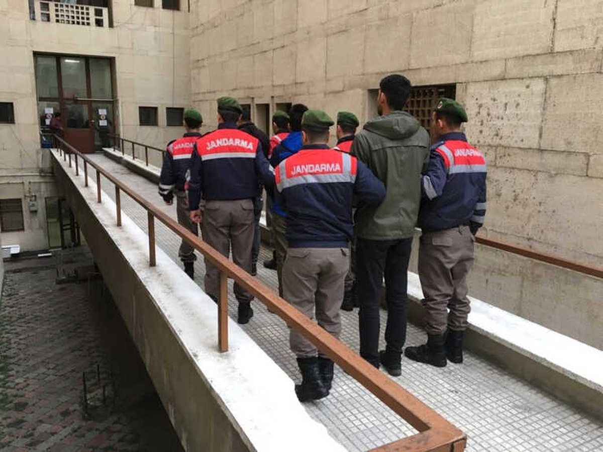 PKK Propagandası Yapan 3 Kişi Gözaltına Alındı