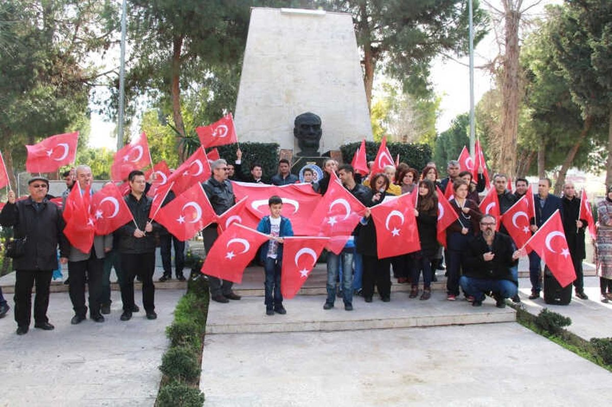 Sağlıkçılardan Mehmetçik\'e Dua