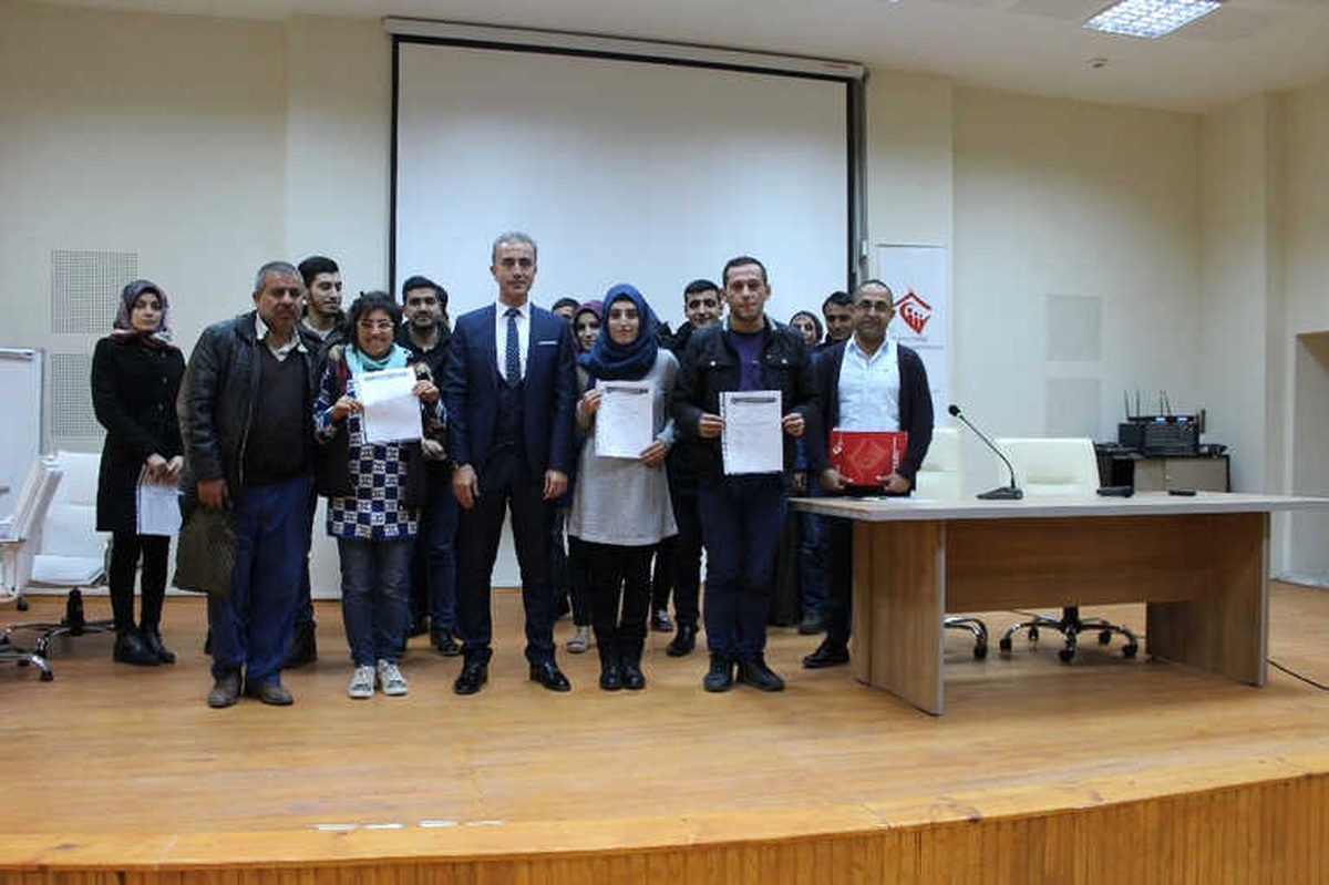 Sosyal Hizmetten Yararlanan 21 Kişiye İşe Yerleştirilme Belgesi