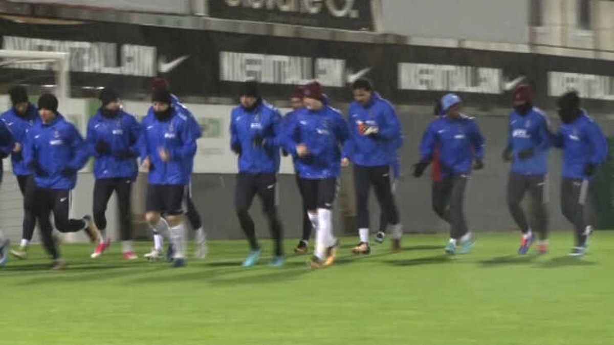 Trabzonspor Yağmur Altında Çalıştı