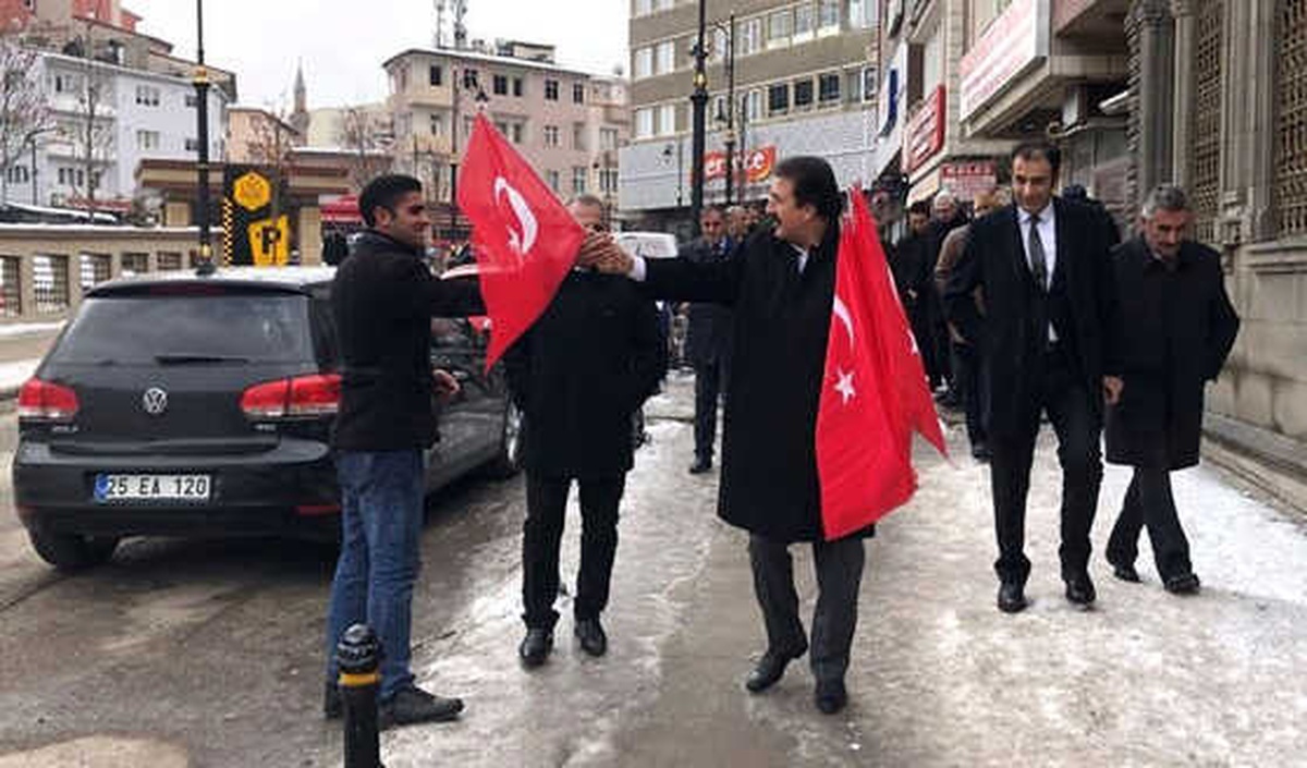Aydemir: \'Dadaşlar Milli Hassasiyetin Sembolüdür\'