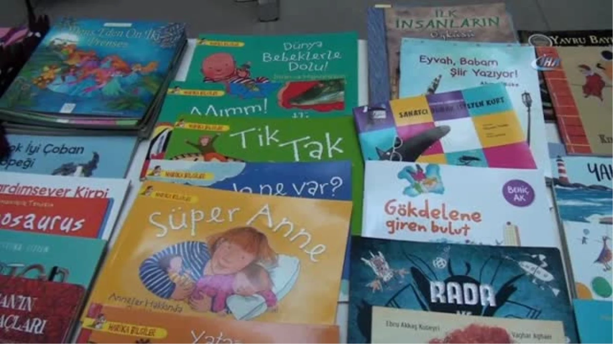 Bergama Belediyesi 2.çocuk Kitapları Şenliği Başladı