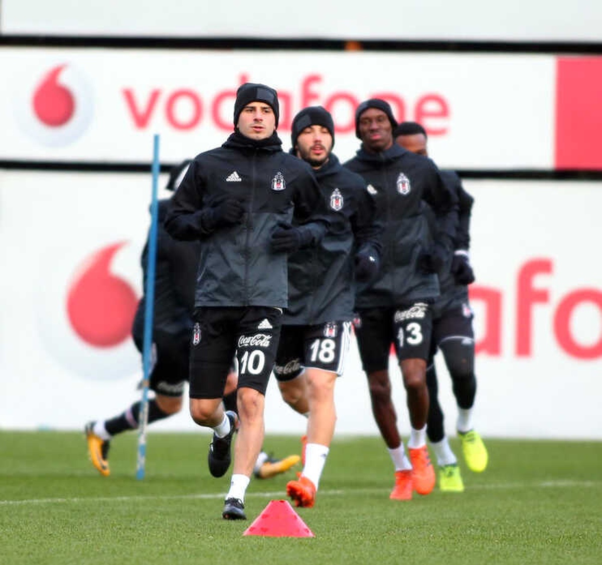 Beşiktaş, Taktik ve Kondisyon Çalıştı