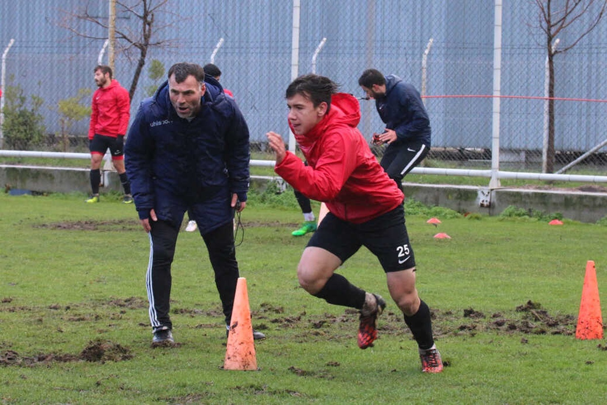 Birlikspor Gözünü Etimesgut\'a Çevirdi
