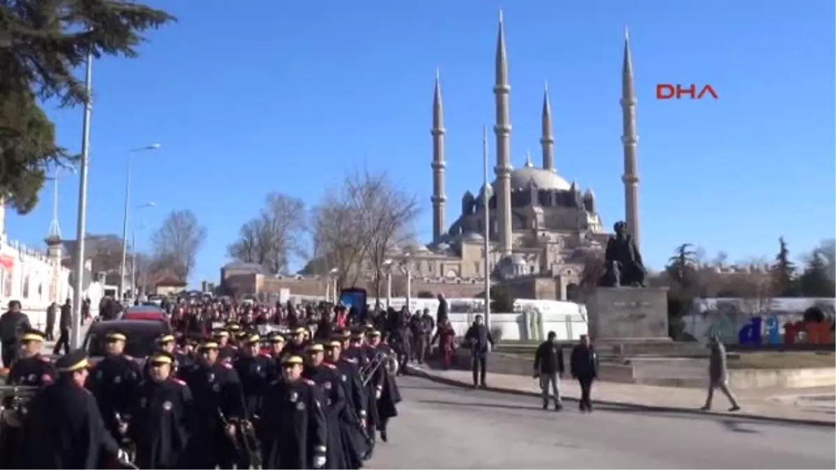 Edirne Uğur Mumcu, Ölümünün 25\'inci Yıl Dönümünde Edirne\'de Anıldı