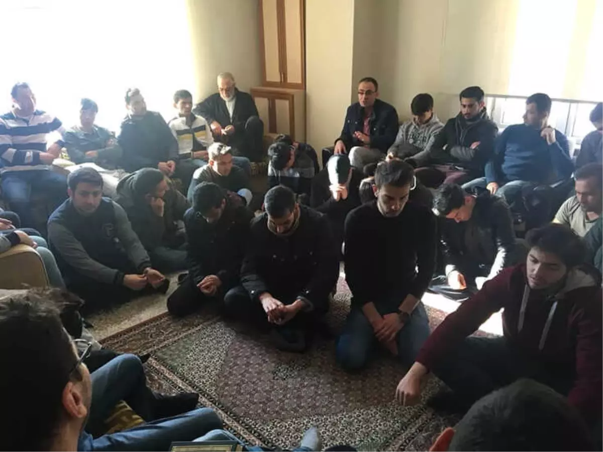 Erzurum Uluslararası Öğrenci Derneği Başkanı Halis: "Dualarımız Türk Ordusu İçin"