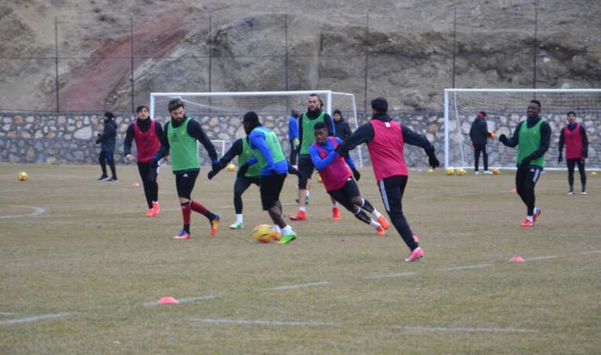 Evkur Yeni Malatyaspor\'da Demir Grup Sivas Maçının Hazırlıkları Sürüyor