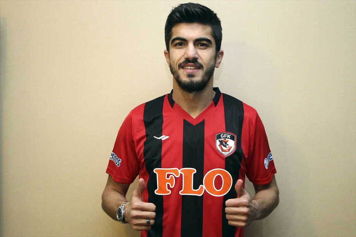 Gazişehir Gaziantep Serdar Deliktaş\'ı Transfer Etti