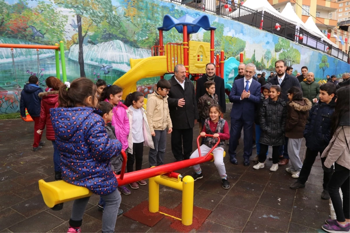 Görkemli Sokak Parkı ve Diyar Prestij Caddesi Açıldı