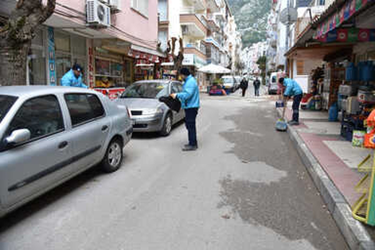 Hizmeti Yapamadı Topu Büyükşehir\'e Attı