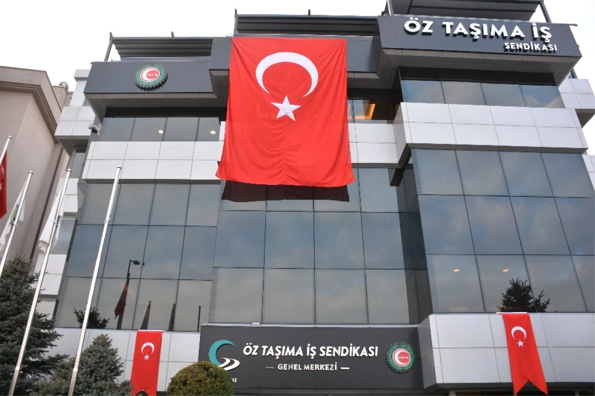 Öz Taşıma-İş Sendikası Genel Başkanı Toruntay: "Dualarımızı Şanlı Türk Ordumuza Gönderiyoruz"