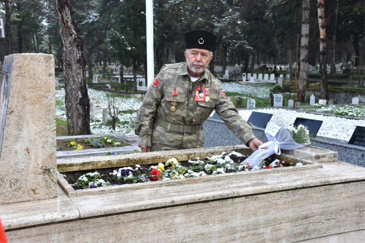 Şehit Emniyet Müdürü Ali Gaffar Okkan Mezarı Başında Anıldı