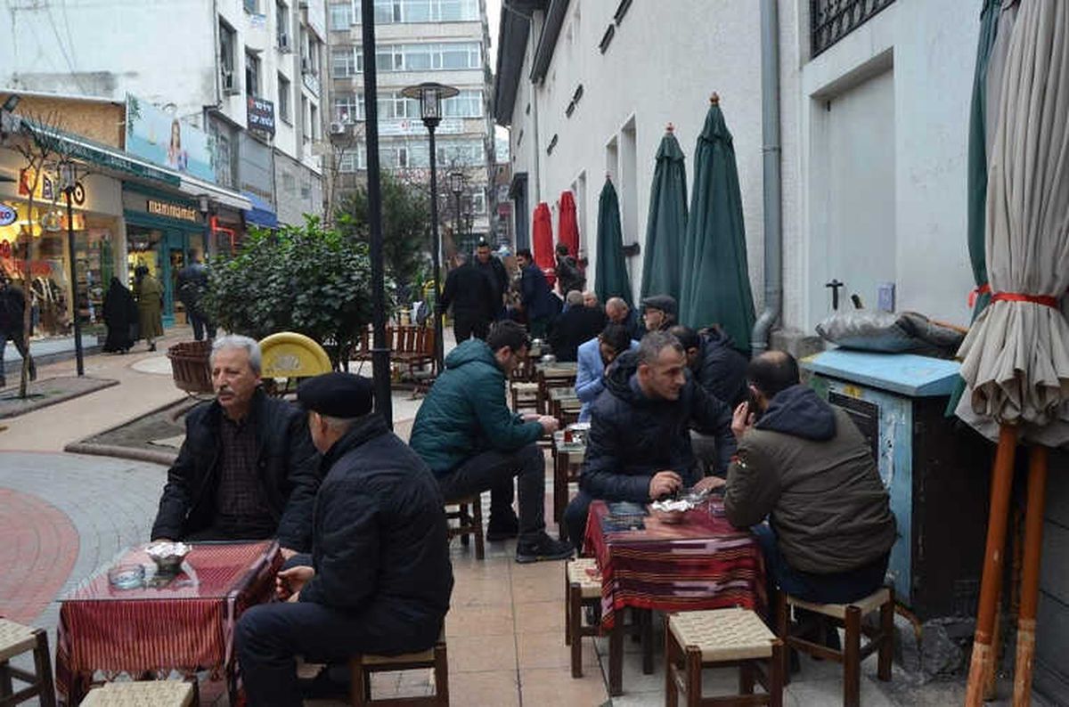 Trabzon\'da Bin 485 Çay Ocağı Bulunuyor
