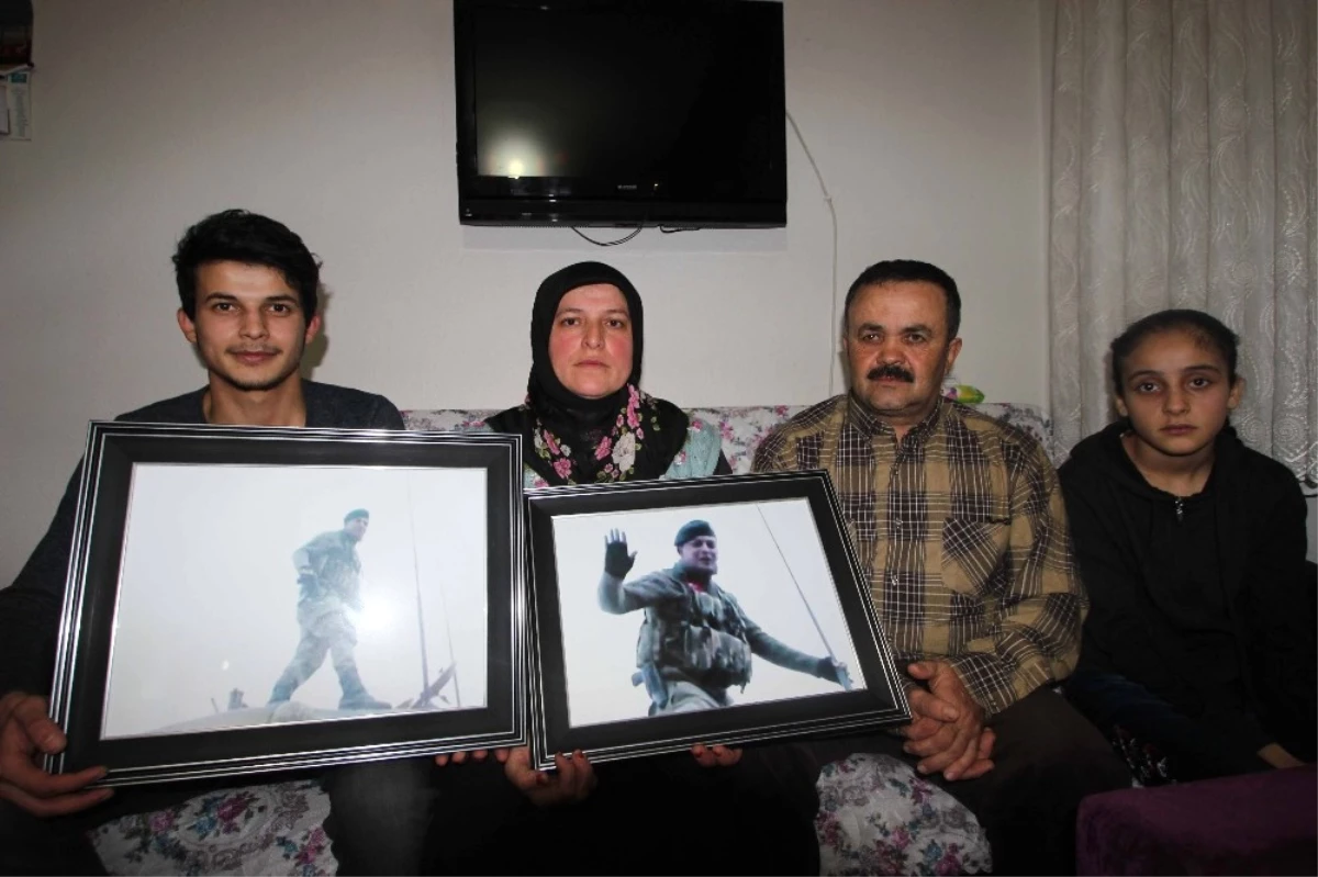 Türkiye\'yi Duygulandıran Askerin Babası: "Kalbindekini Söylemiş"