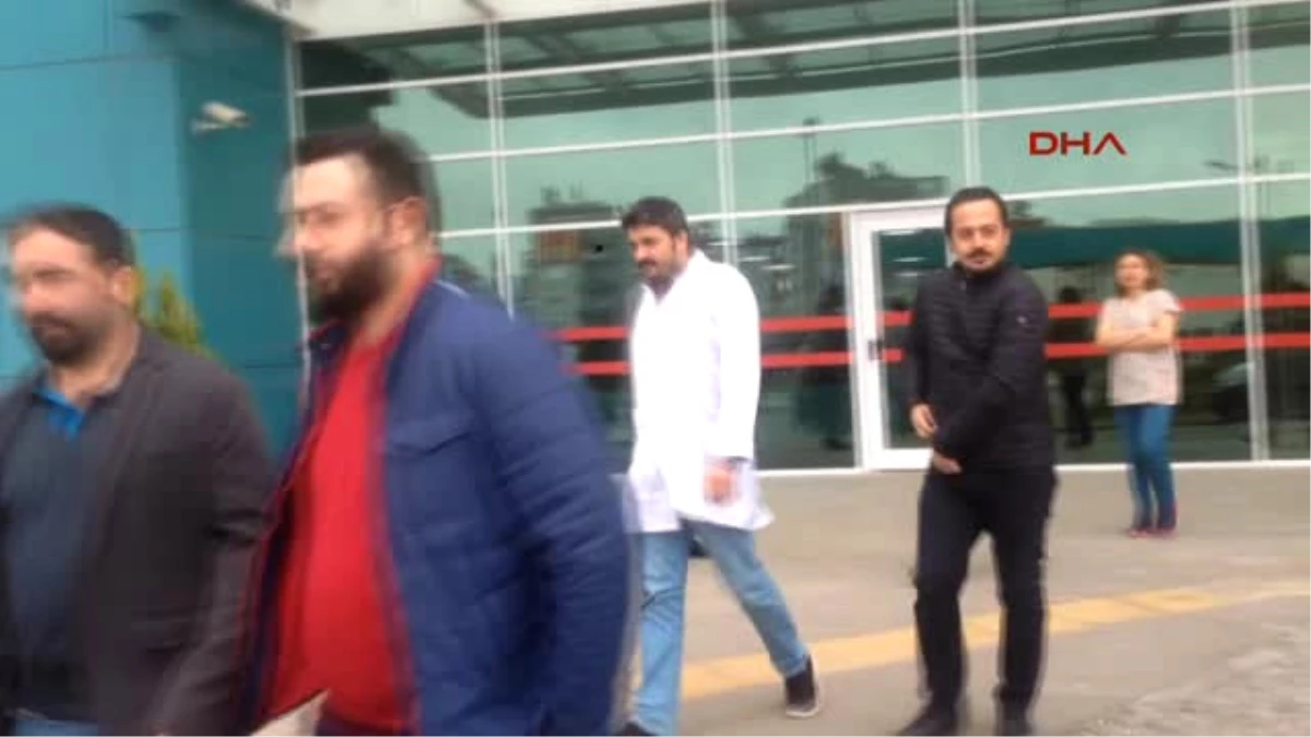 Antalya Ttb\'nin \'Savaş\' Açıklamasına Antalyalı Doktorlardan Tepki