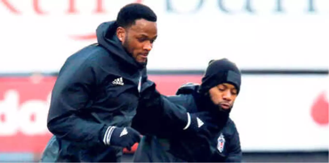 Cyle Larin\'de Son Çare Fıfa