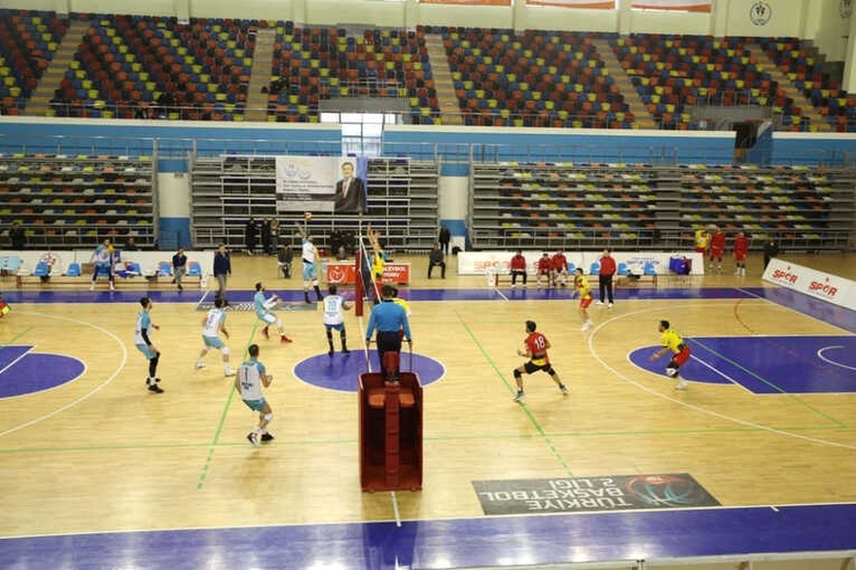 Haliliye Voleybol Takımından 3-1\'lik Galibiyet