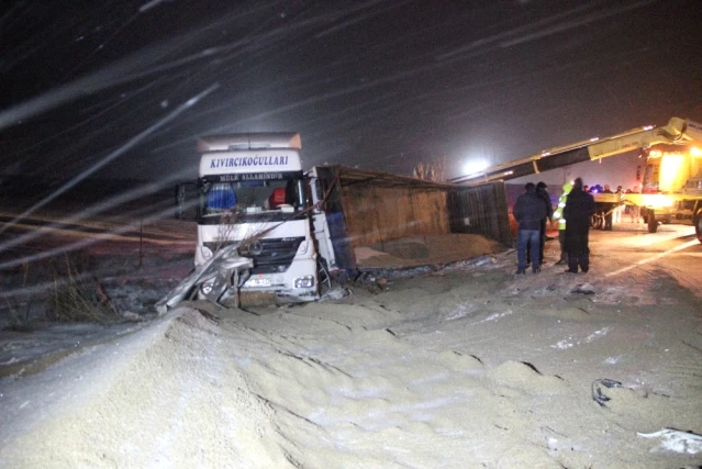 Konya'da Zincirleme Trafik Kazası: 1 Ölü, 18 Yaralı - Son ...