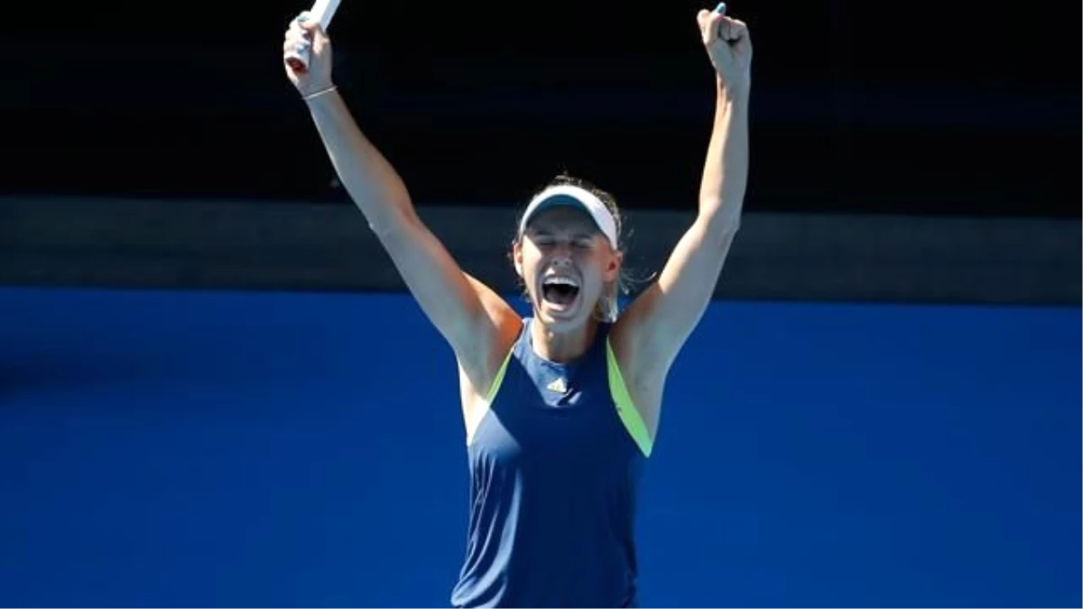 Melbourne\'de İlk Finalist Wozniacki