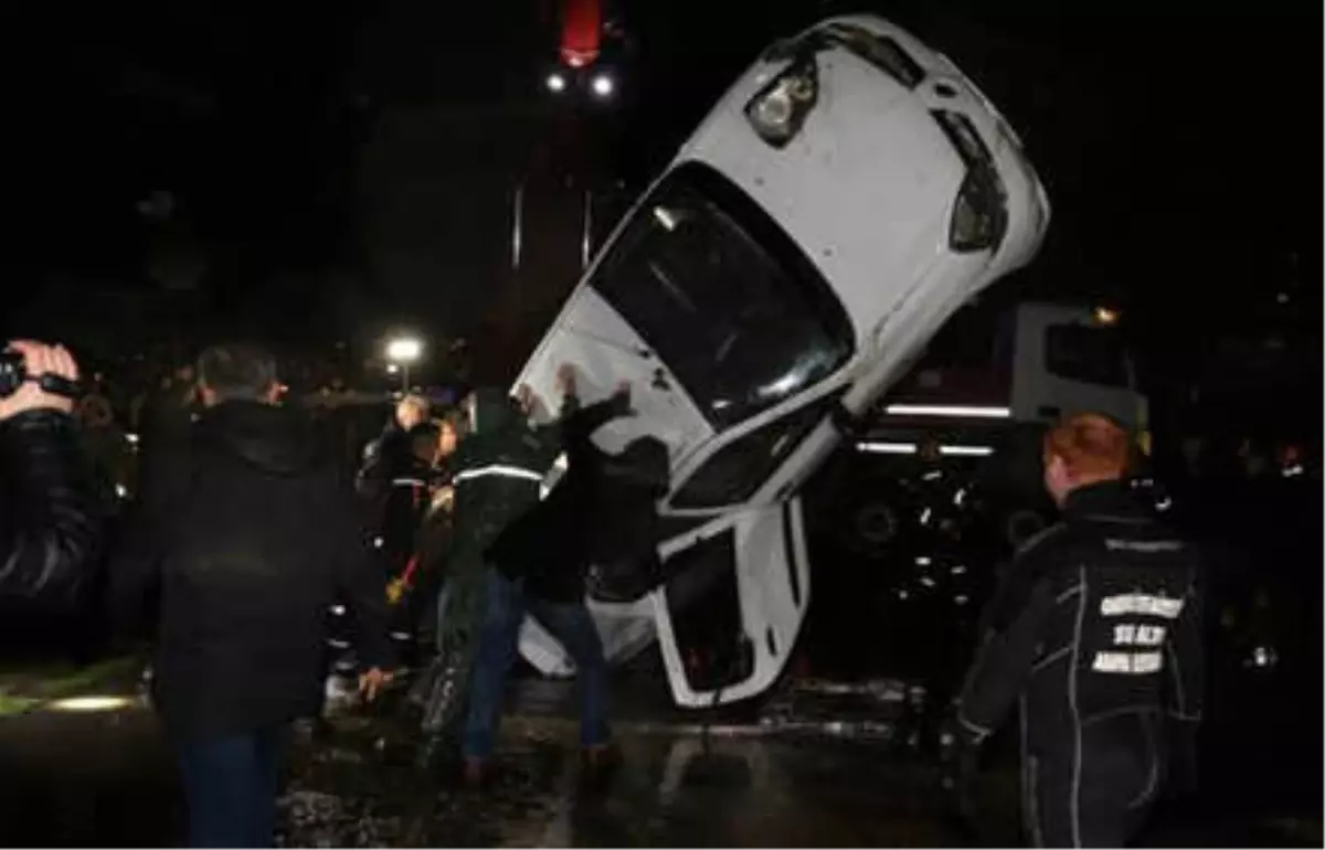 Ordu\'da Polis Aracı Denize Düştü: 1 Ölü, 1 Yaralı