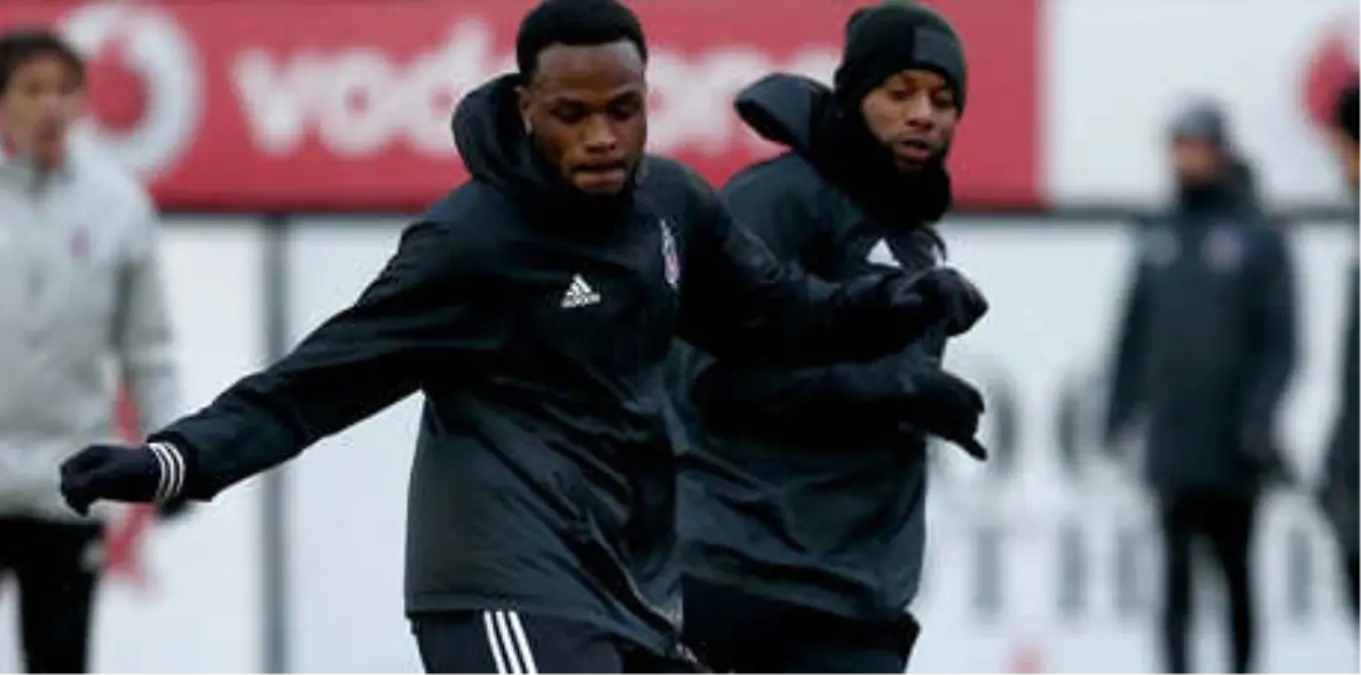 Orlando, Larin\'in Lisansını Vermiyor!