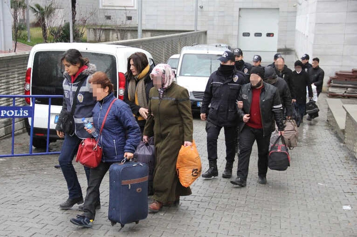 Samsun\'da Fetö\'den 20 Kişi Adliyeye Sevk Edildi