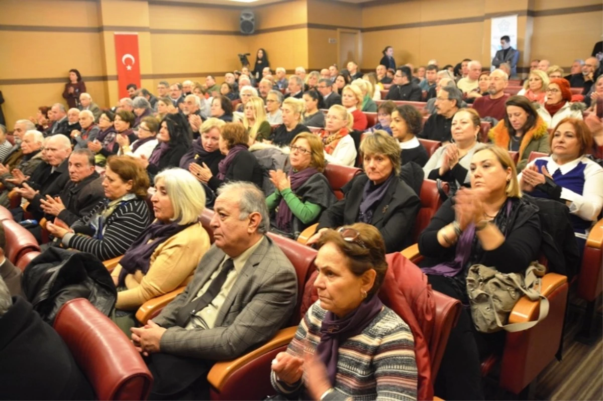 Uğur Mumcu Ölümünün 25\'inci Yılında Aydınlanma Toplantısında Anıldı