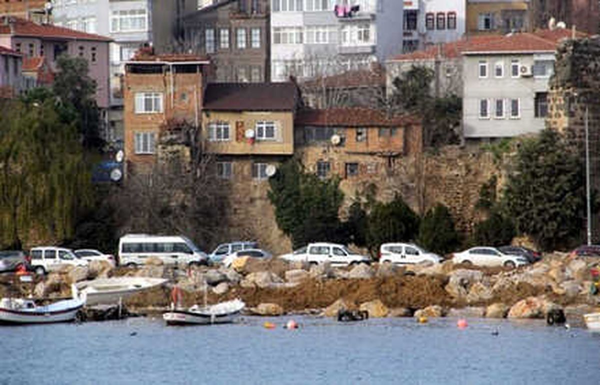 Unesco Listesindeki Kale "Kalekondu"Lardan Kurtarılmayı Bekliyor
