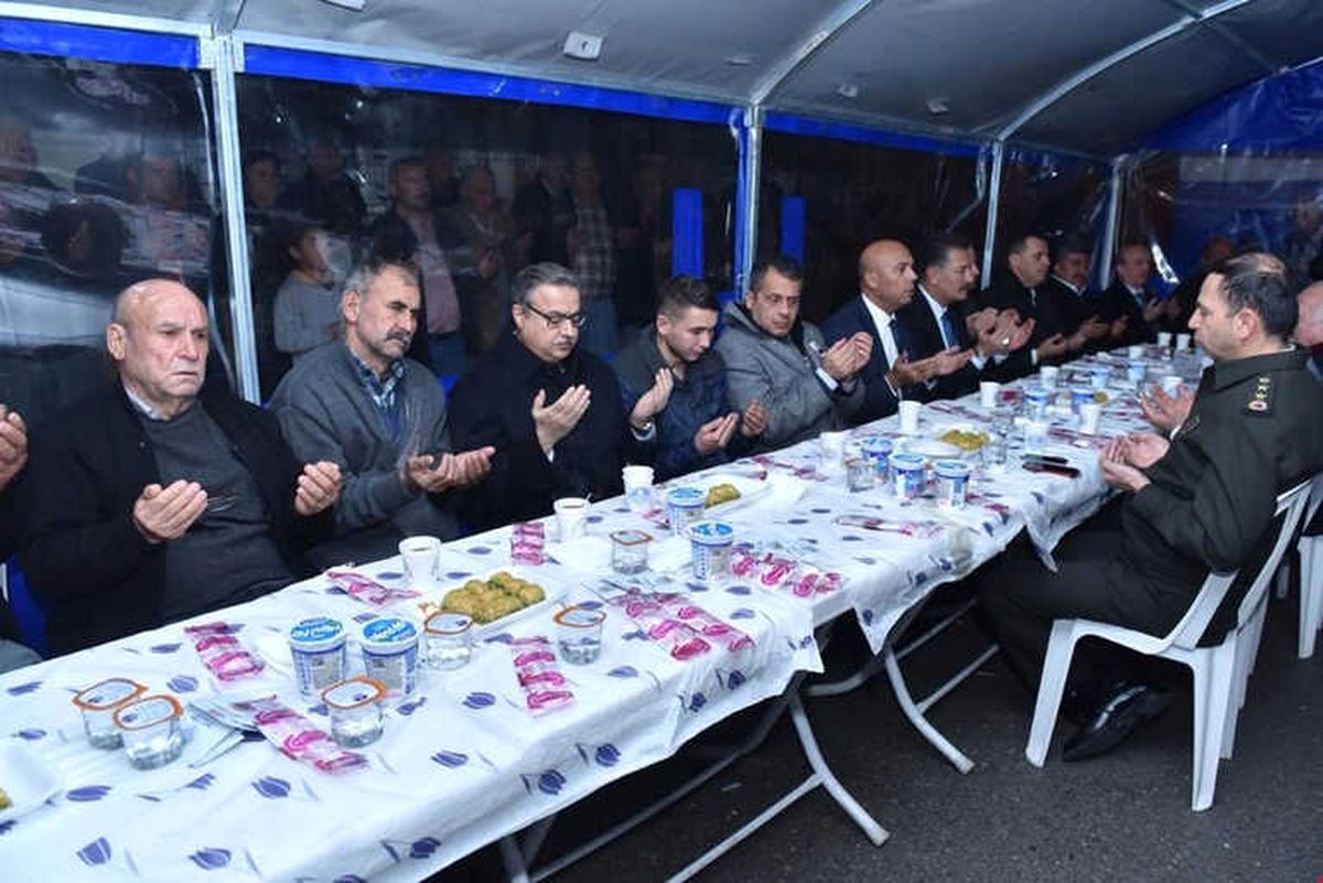 Vali Su\'dan Şehit Ailesine Ziyaret