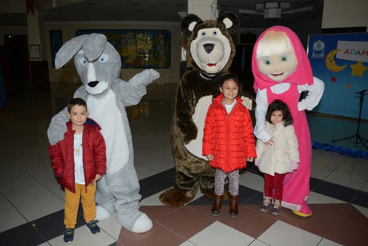 Yıldırımlı Minikler \'Burnunu Kaybeden Palyaço\' ile Güldü