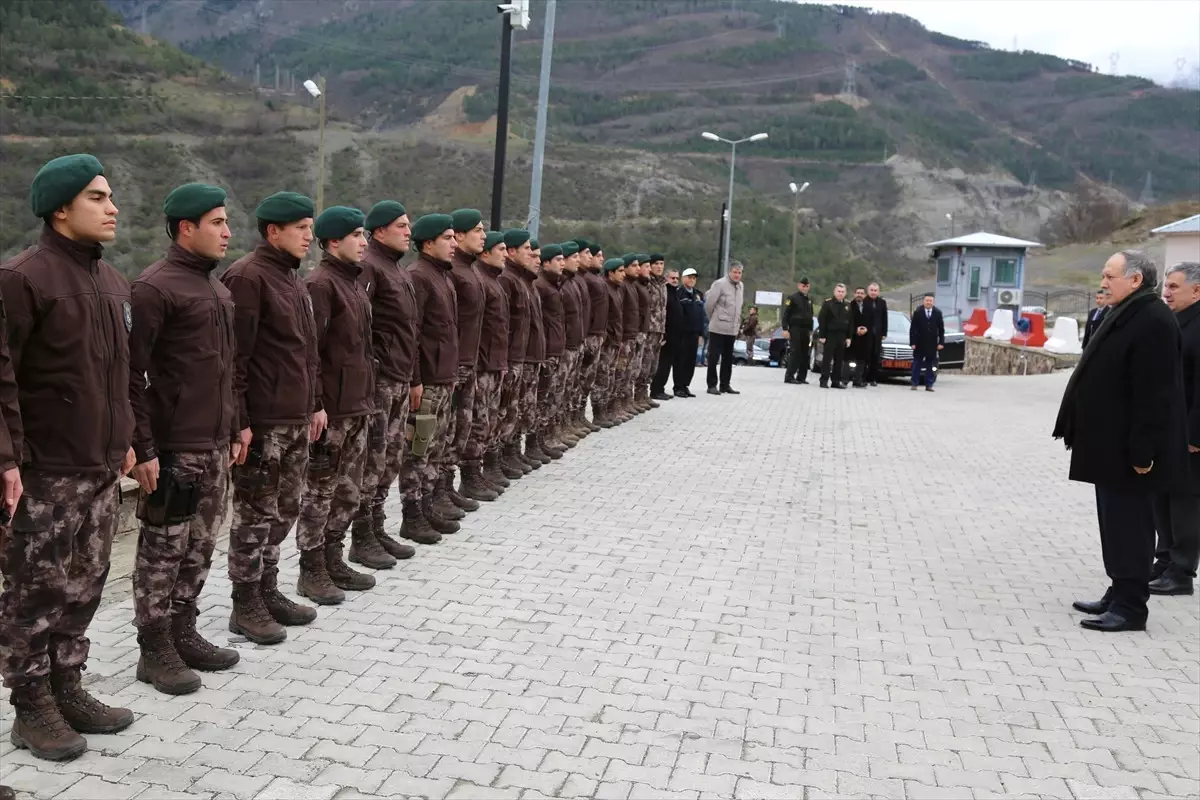 Artvin\'de 65 Özel Harekat Polisi Göreve Başladı