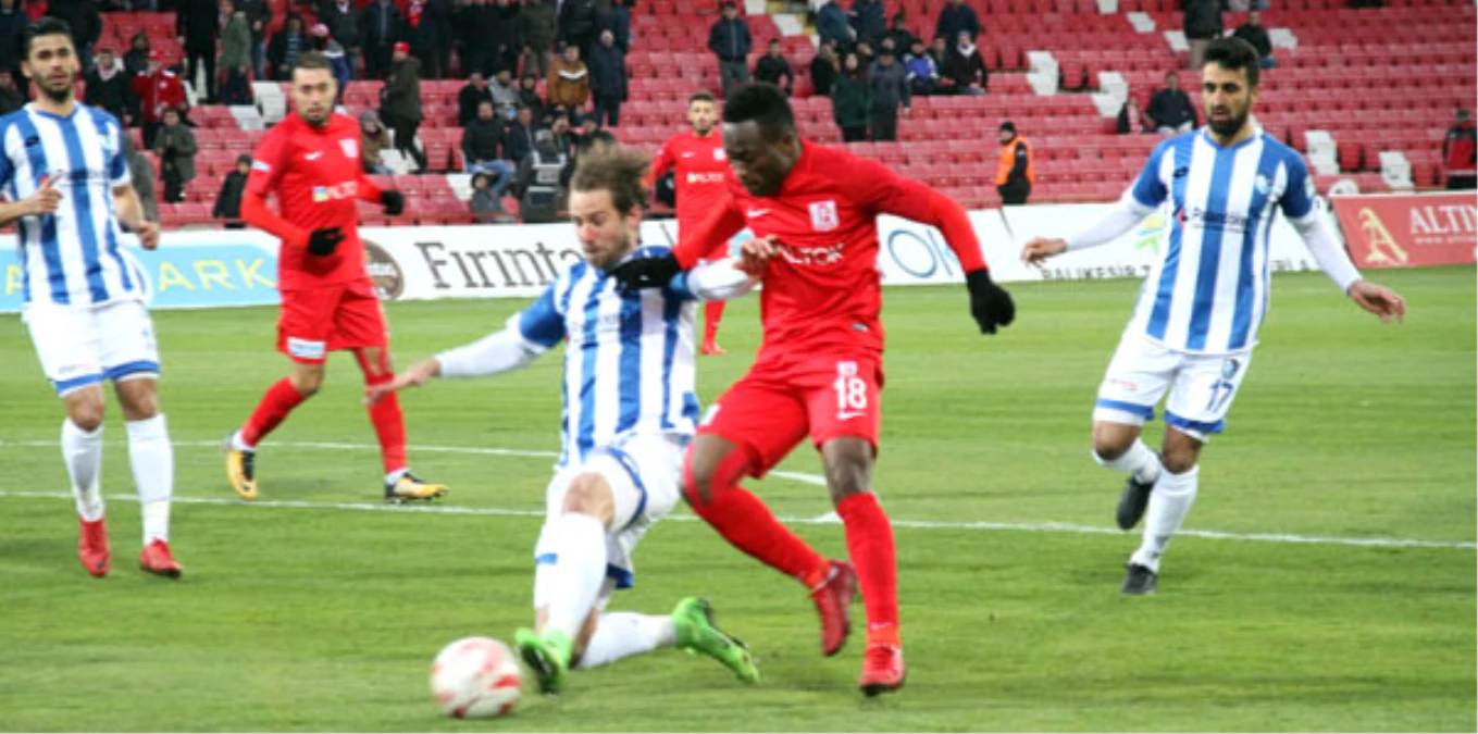 Balıkesirspor Baltok-Büyükşehir Belediye Erzurumspor: 2-0