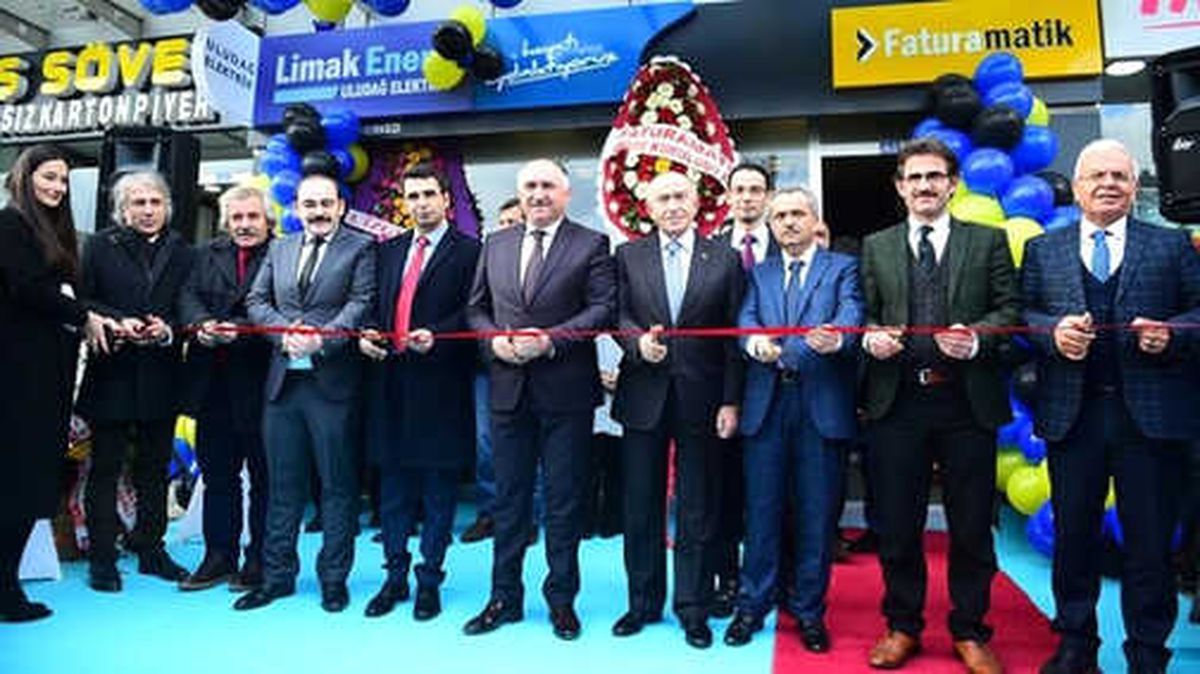 Cephede Gösterdiğimiz Başarıyı Ekonomide de Gösteriyoruz\'