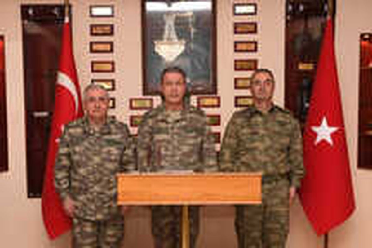 Genelkurmay Başkanı Akar, Şanlıurfa\'da İncelemelerde Bulundu
