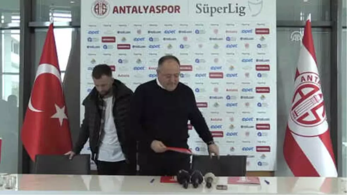 Hakan Özmert: "Antalyaspor\'a Başarılı Olmaya Geldim" - Antalya