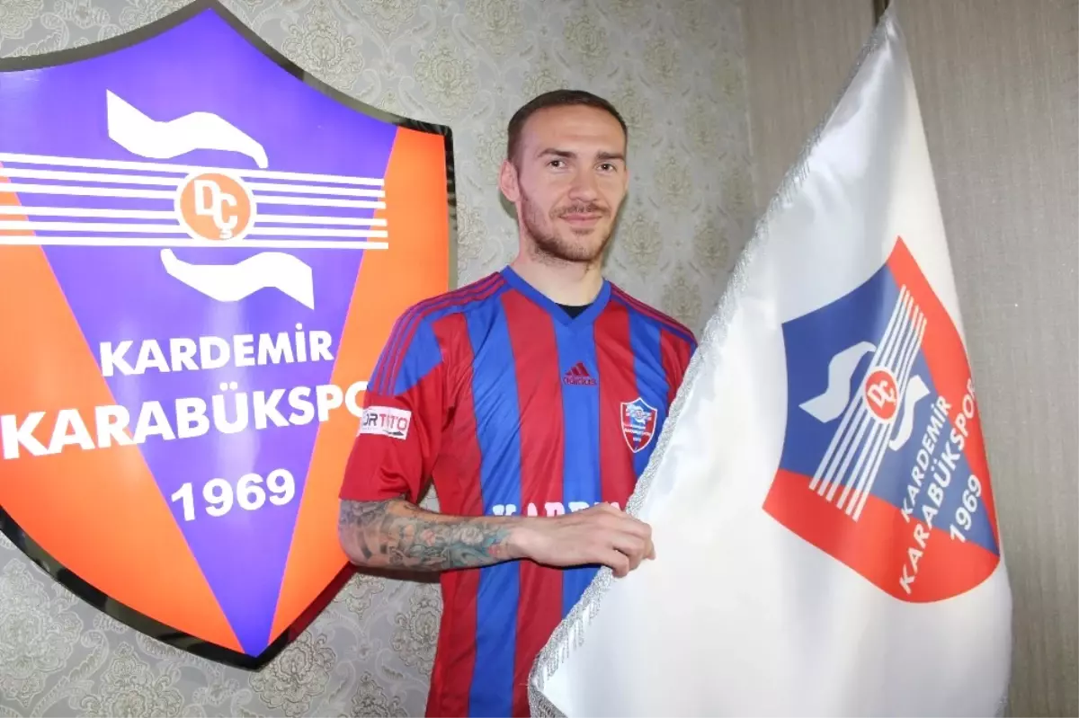 Karabükspor, Kravchenko ile 1,5 Yıllık Sözleşme İmzaladı