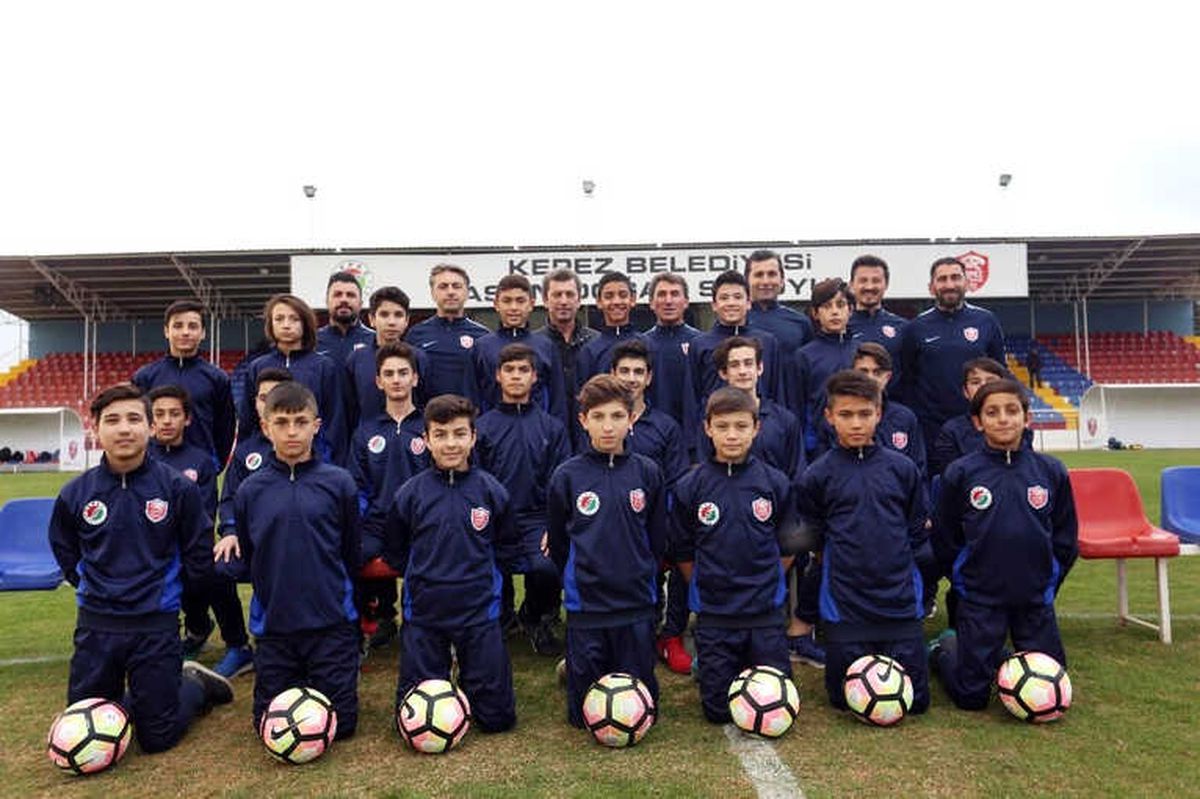 Kepez\'in Yıldızları Play-Off\'da