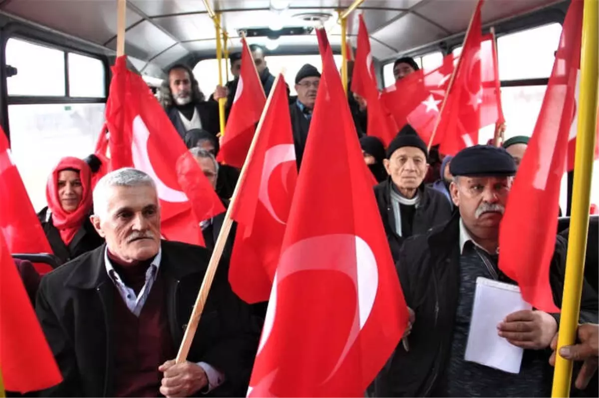 Otobüs Şoföründen \'Zeytin Dalı Operasyonu\'na Anlamlı Destek