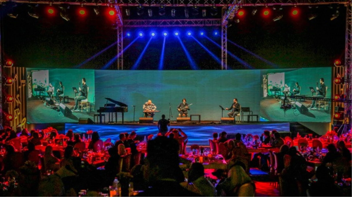 Suudi Arabistan\'da 35 Yıl Aradan Sonra Türk Grubu Konser Verdi