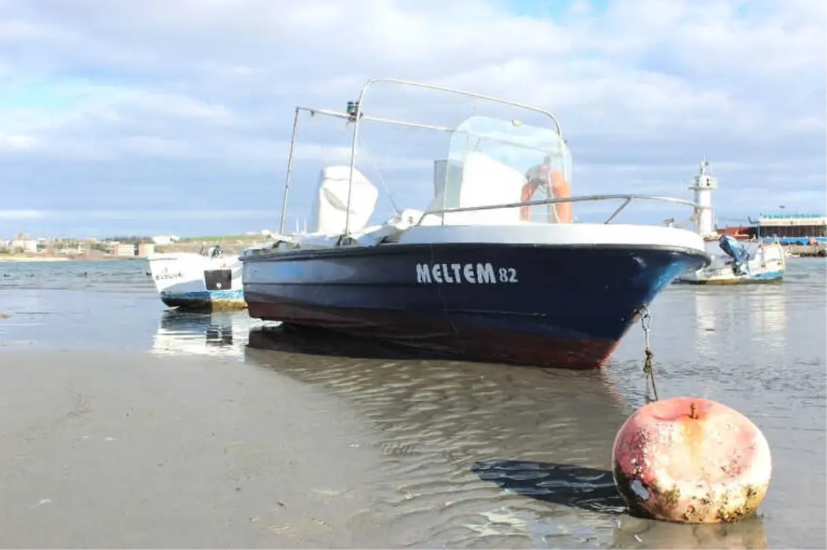 Deniz 15 Metre Çekilince Akıllara "Deprem mi Olacak" Sorusu Geldi