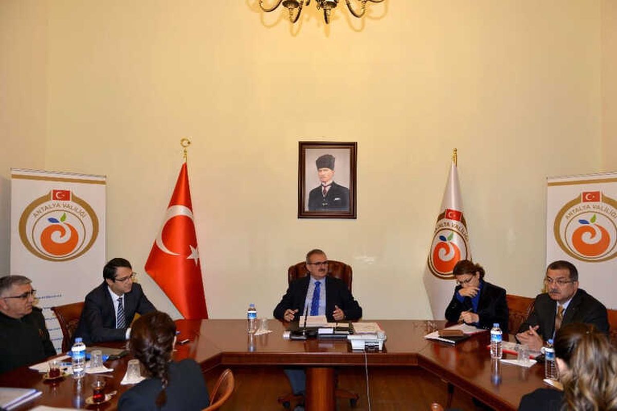 Vali Karaloğlu\'ndan Kadın Konukevi Talimatı