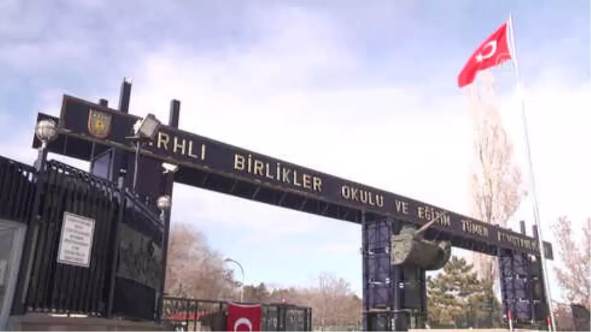 Zırhlı Birliklerde Yemin Töreni