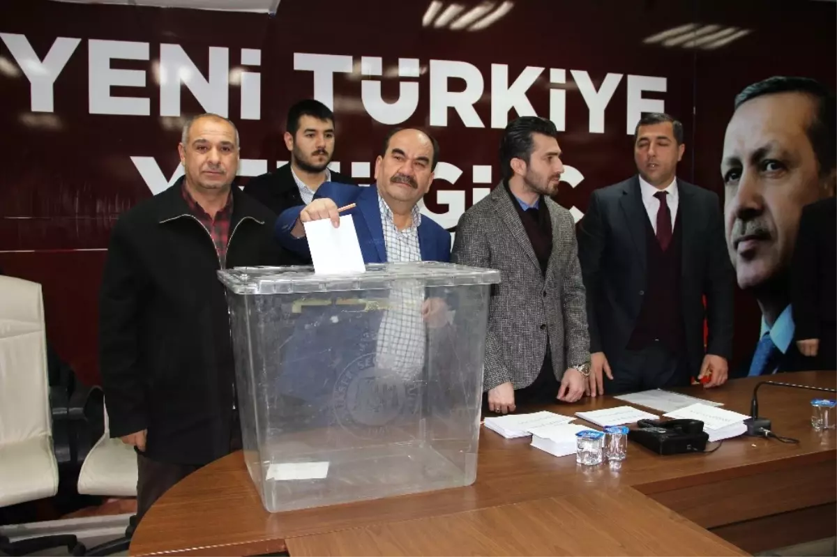 AK Parti Yunusemre Teşkilatında Temayül Heyecanı