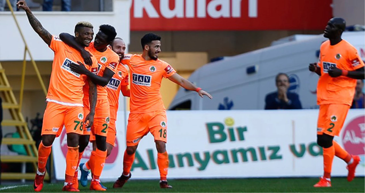 Aytemiz Alanyaspor Evinde Bursaspor\'u 3-1 Mağlup Etti