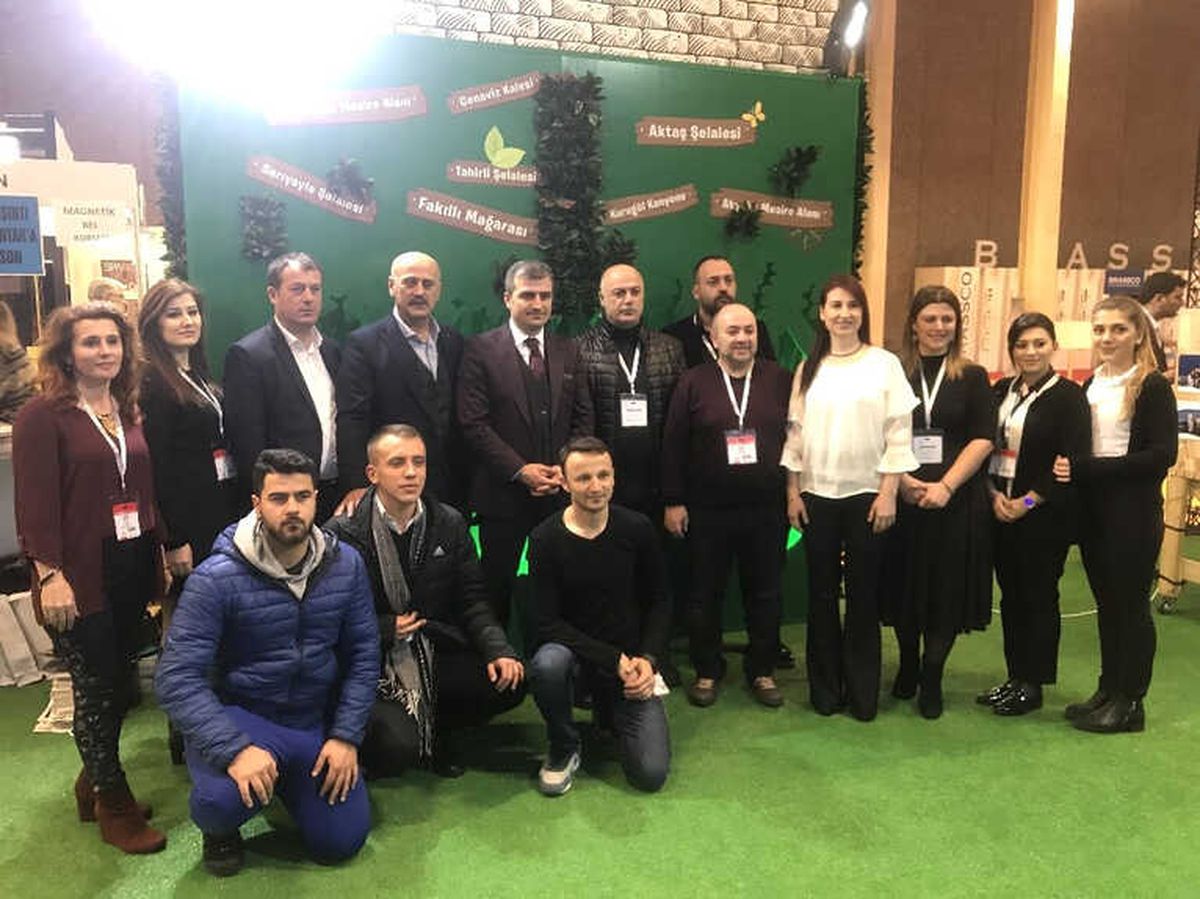 Başkan Yemenici, Ekibini Kutladı