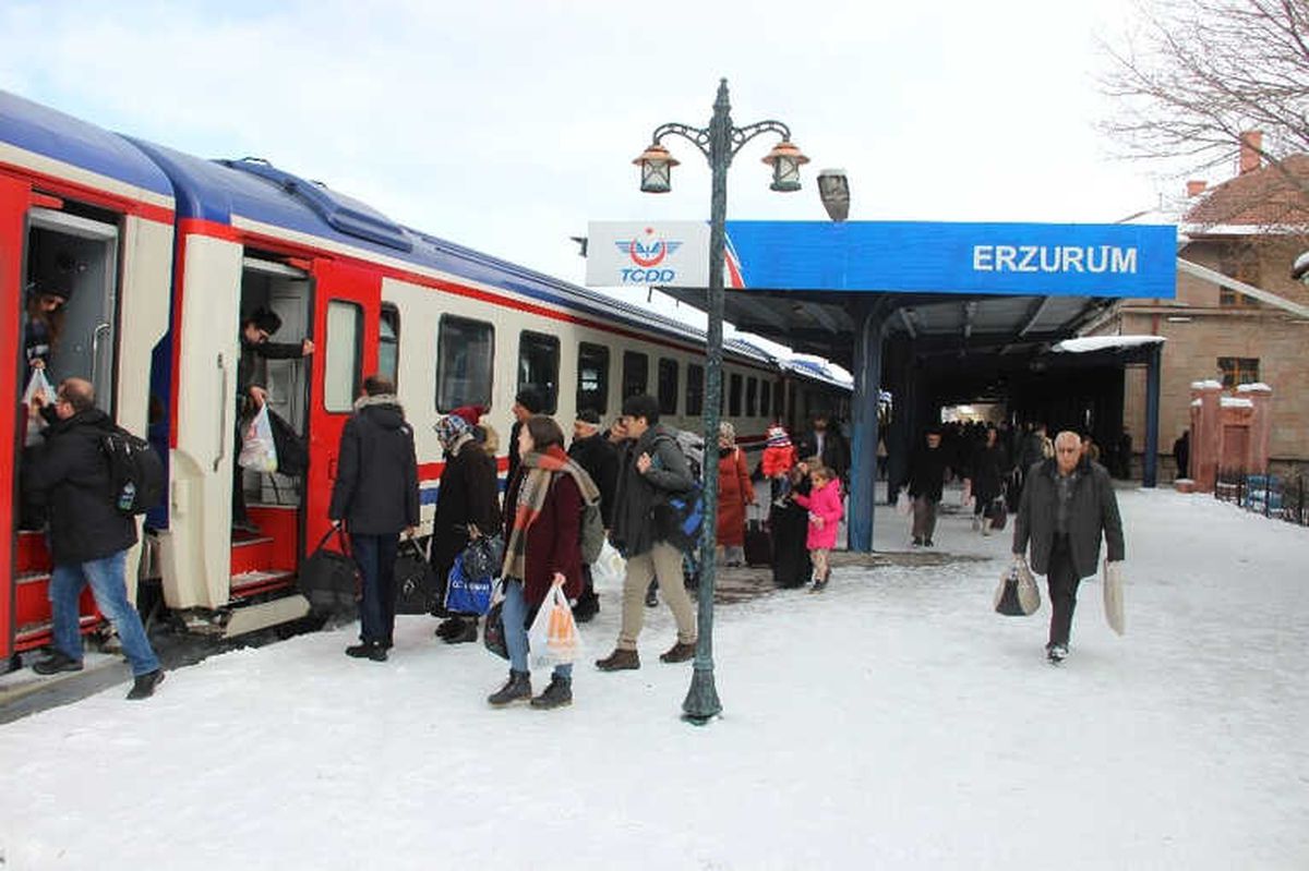 Doğu Ekspresi\'ne 12 Bin Bilet Talebi