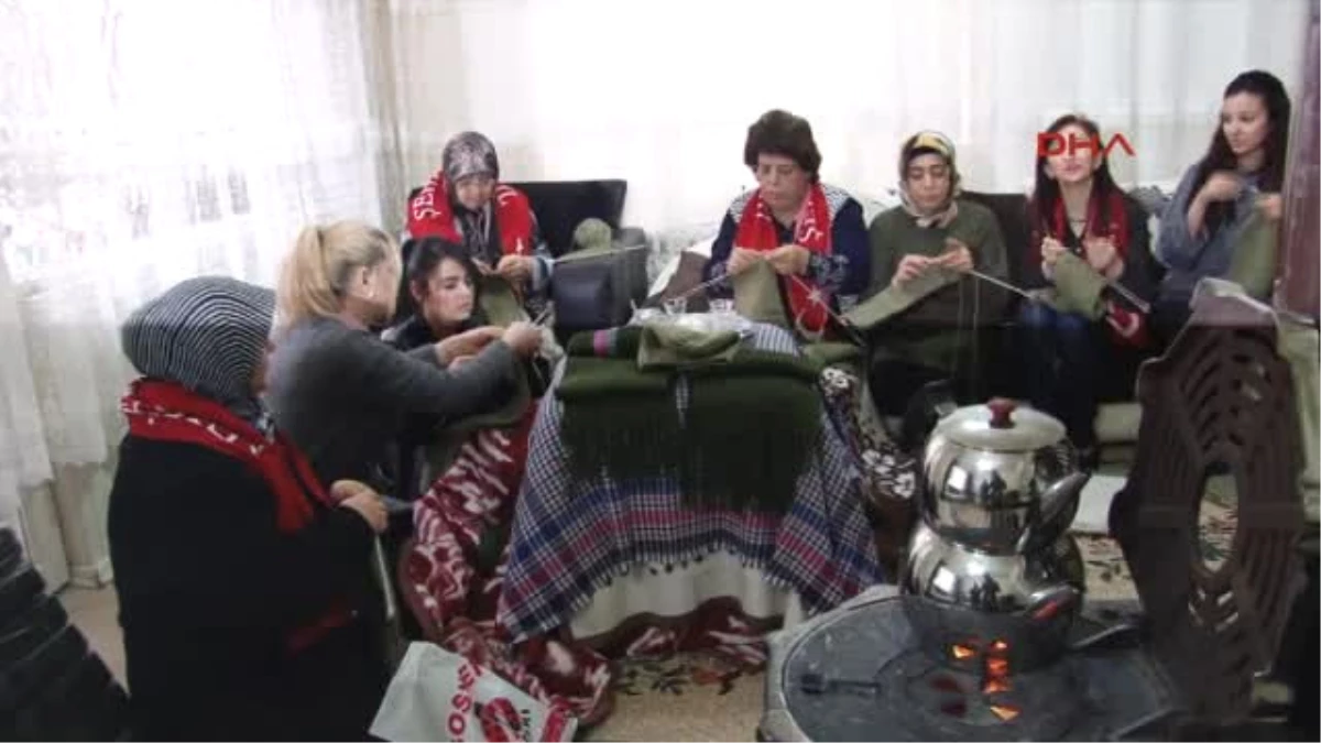 Gaziantep-Gaziantepli Kadınlar, Mehmetçik İçin Örüyor